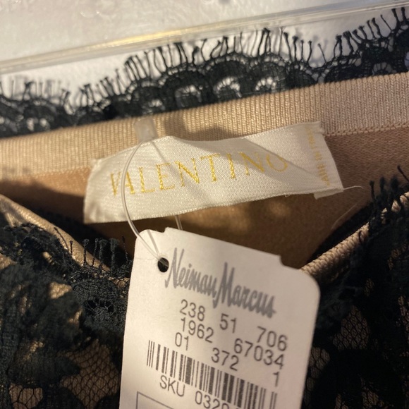 Valentino Strapless Bustier - Size 4 $1600 Retail - Picture 10 of 12